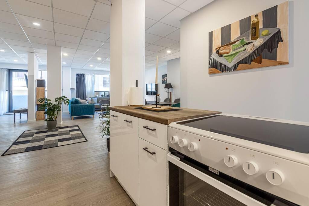 הרקליון Maricool Minimal Spacious Downtown Loft מראה חיצוני תמונה