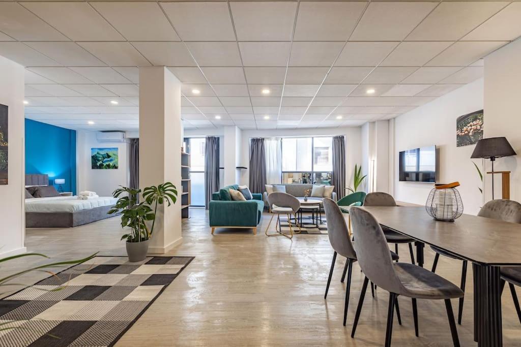 הרקליון Maricool Minimal Spacious Downtown Loft מראה חיצוני תמונה